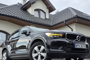 Czarne VOLVO XC40 1.5T Ful Led Alu Navi Grz.kier Kamera