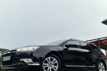 Czarny Citroen C5 1.6t  Hydro Exclusive